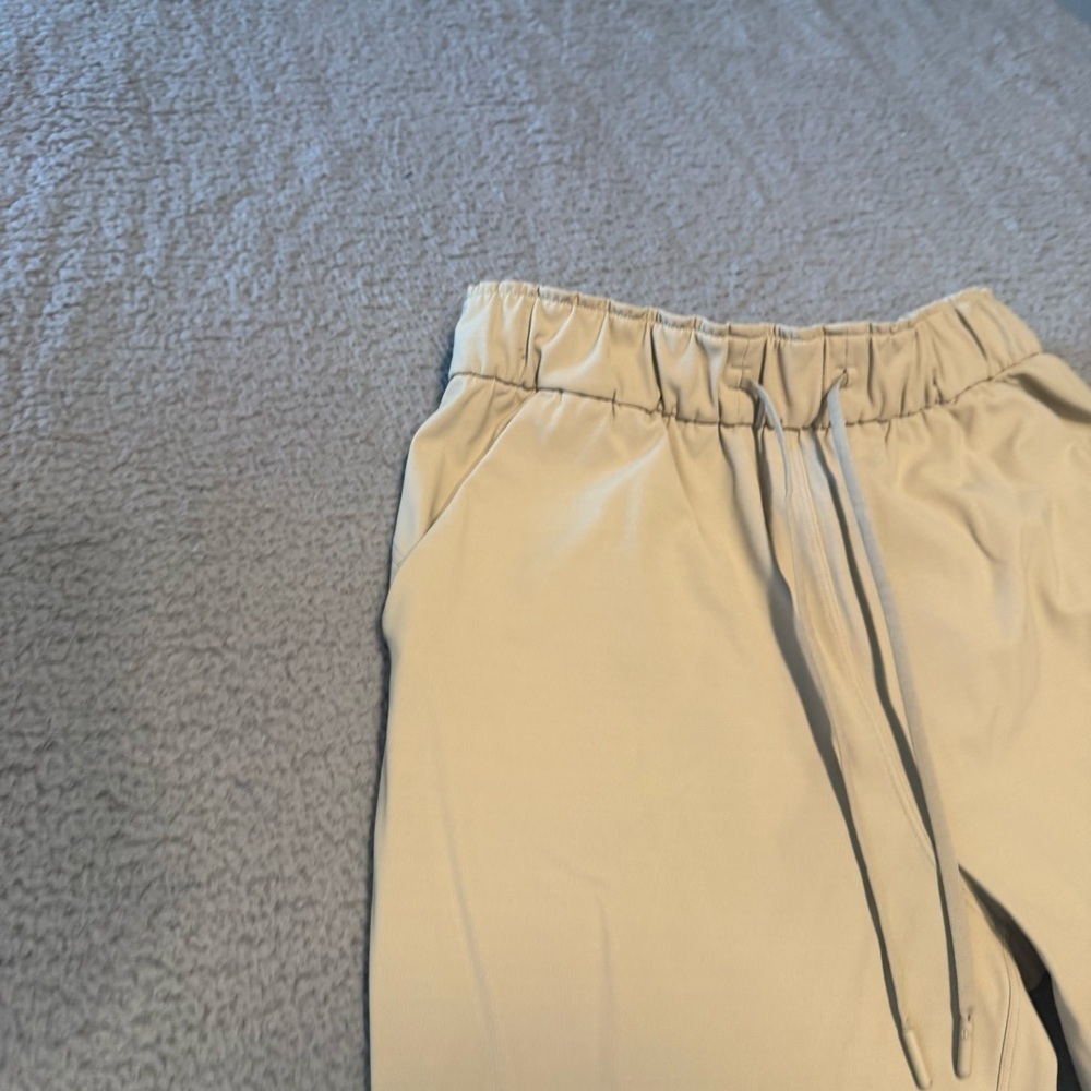 LULULEMON | Keep Moving High Waist Jogger in Trench Size 6 Color Trench - Picture 5 of 13